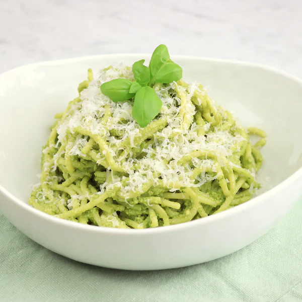 Pesto al matcha